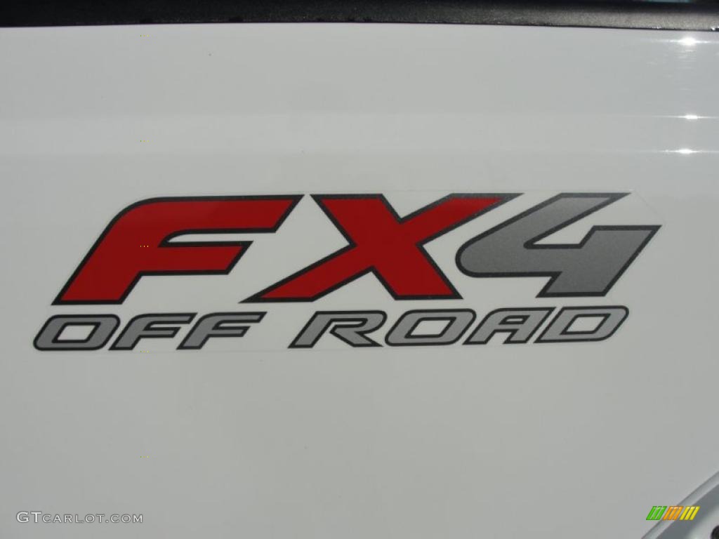 2009 Ford F250 Super Duty FX4 Crew Cab 4x4 Marks and Logos Photos