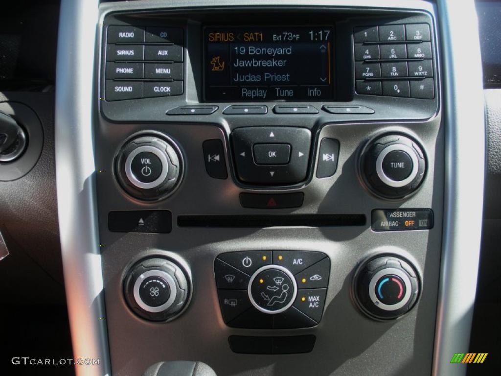 2011 Ford Edge SE Controls Photo #40297291