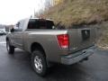 Granite - Titan SE King Cab 4x4 Photo No. 2