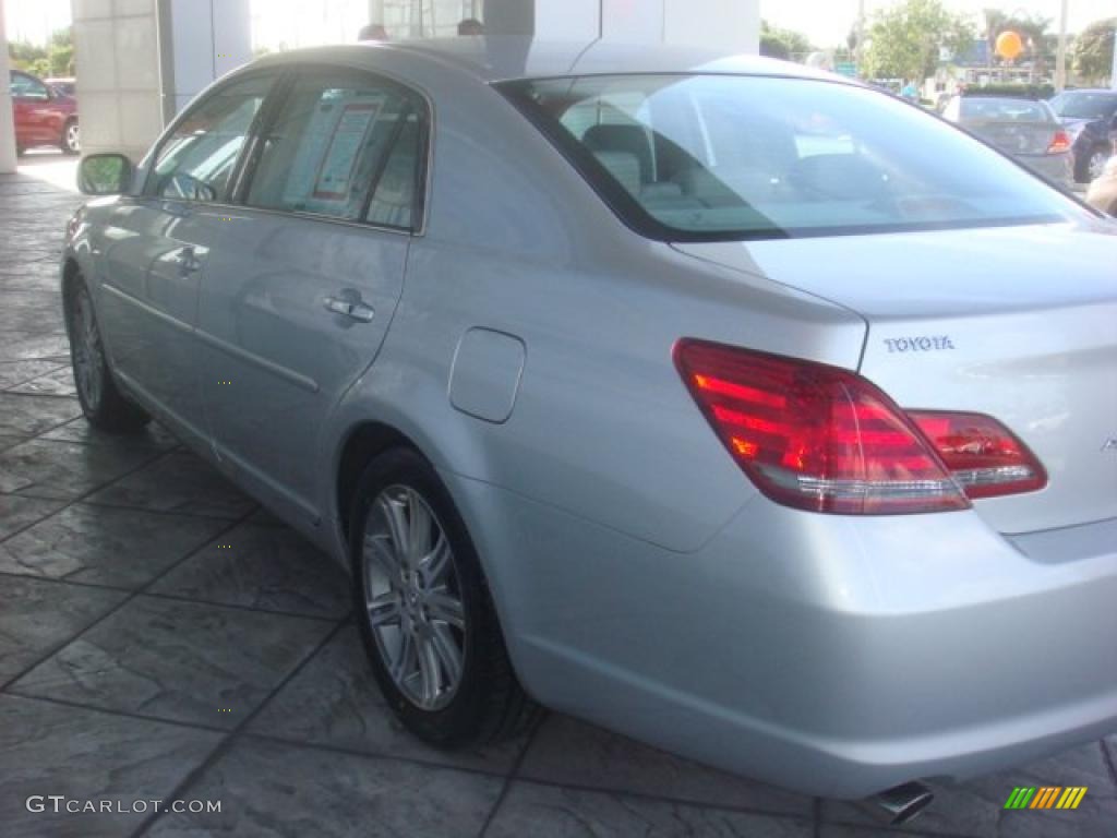 2008 Avalon Limited - Classic Silver Metallic / Ash Gray photo #6