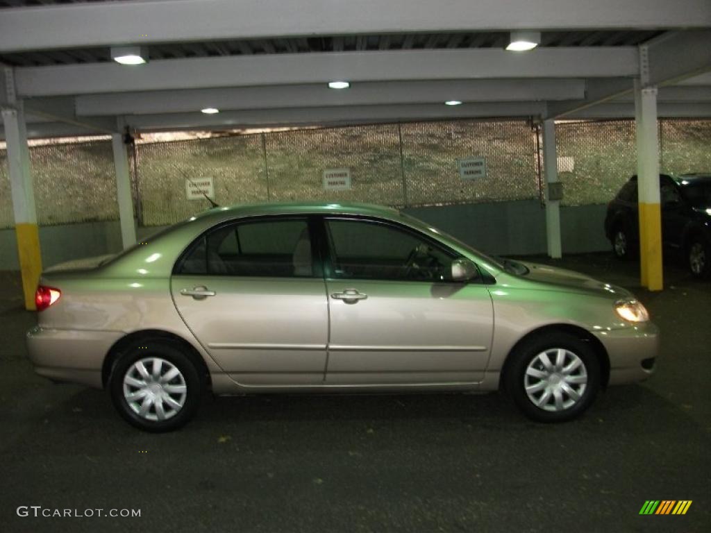 2006 Corolla LE - Desert Sand Mica / Beige photo #4