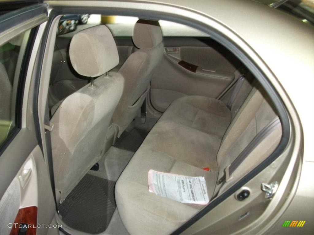 2006 Corolla LE - Desert Sand Mica / Beige photo #15