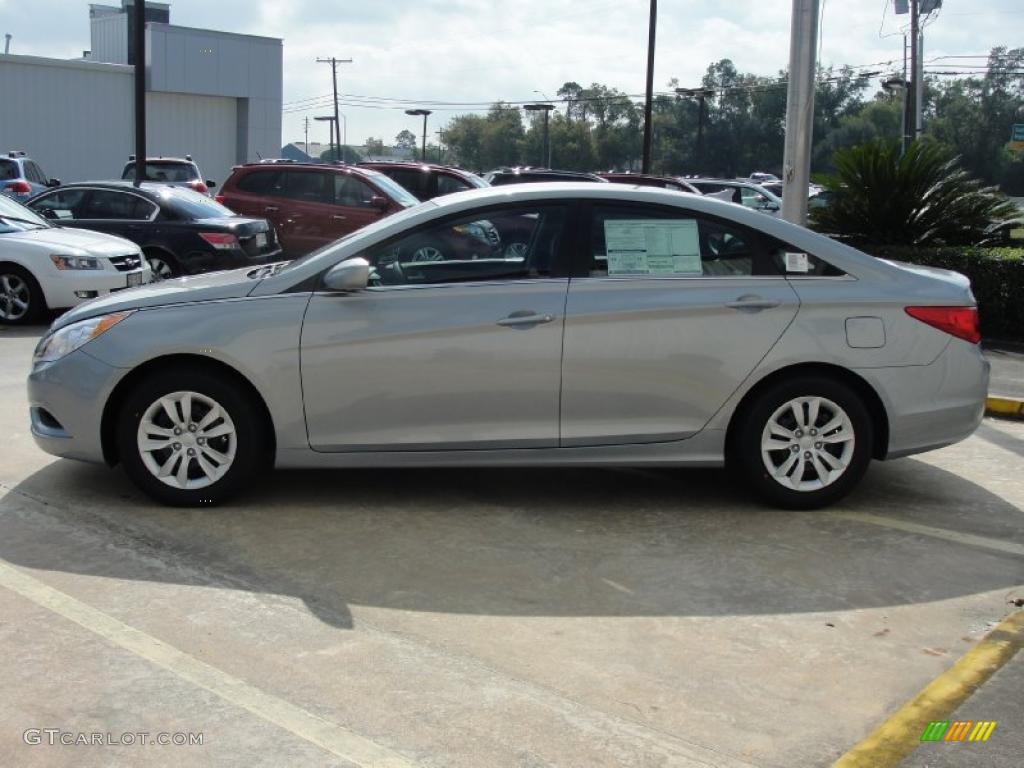 2011 Sonata GLS - Iridescent Silver Blue Metallic / Gray photo #6