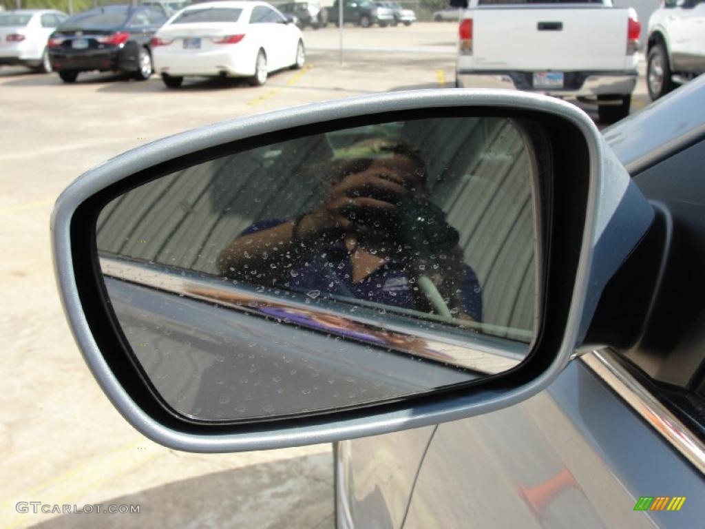 2011 Sonata GLS - Iridescent Silver Blue Metallic / Gray photo #12