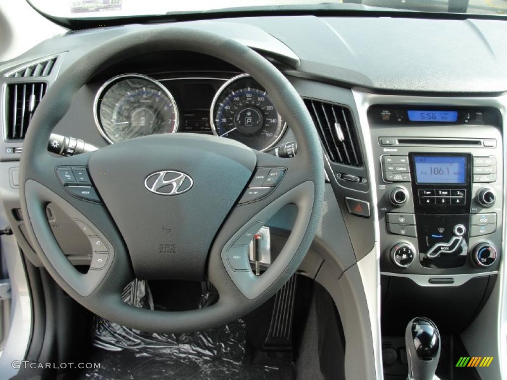 2011 Sonata GLS - Iridescent Silver Blue Metallic / Gray photo #23