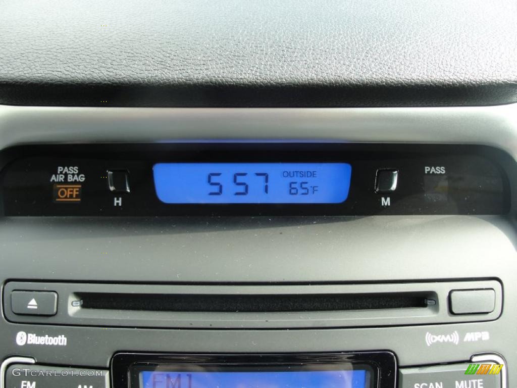 2011 Sonata GLS - Iridescent Silver Blue Metallic / Gray photo #25