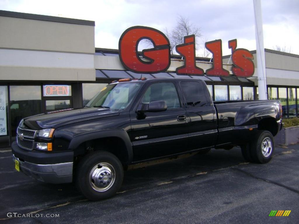 2005 Silverado 3500 LT Extended Cab 4x4 Dually - Black / Dark Charcoal photo #1