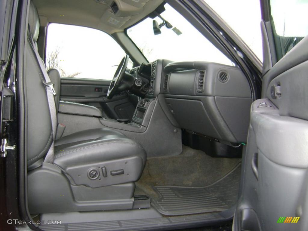 Dark Charcoal Interior 2005 Chevrolet Silverado 3500 LT Extended Cab 4x4 Dually Photo #40306788