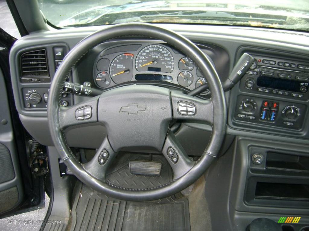 2005 Chevrolet Silverado 3500 LT Extended Cab 4x4 Dually Dark Charcoal Dashboard Photo #40306820