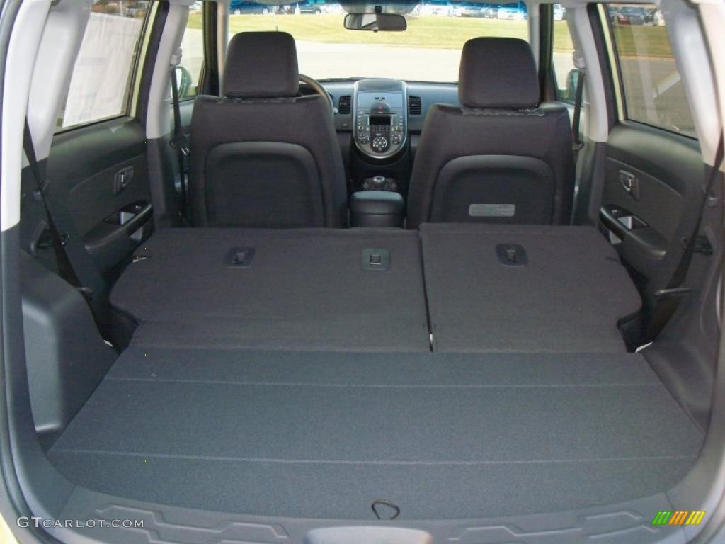 2011 Kia Soul + Trunk Photo #40307300