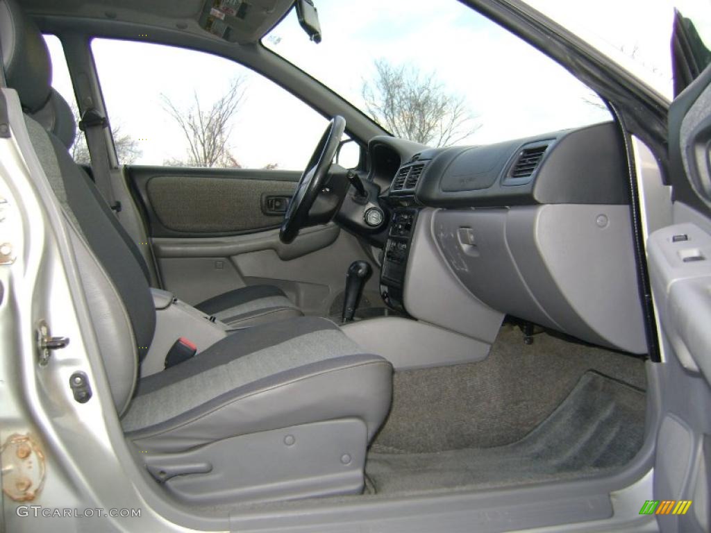 Gray Interior 1999 Subaru Impreza L Wagon Photo #40307336