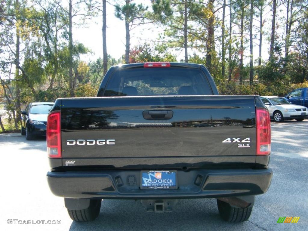 2003 Ram 1500 SLT Quad Cab 4x4 - Black / Dark Slate Gray photo #4