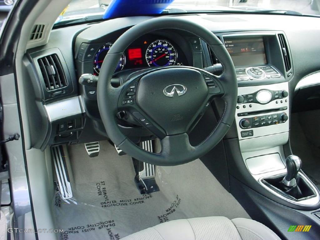 2008 Infiniti G 37 S Sport Coupe Stone Dashboard Photo #40307936