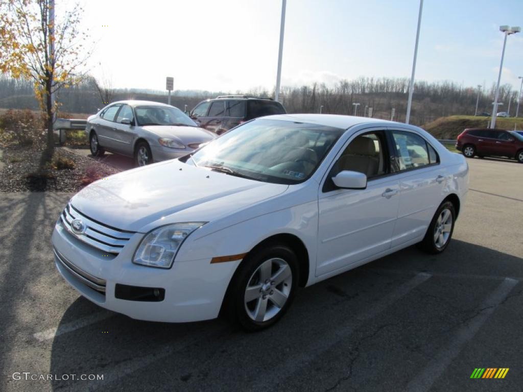 2006 Fusion SE V6 - Oxford White / Camel photo #5