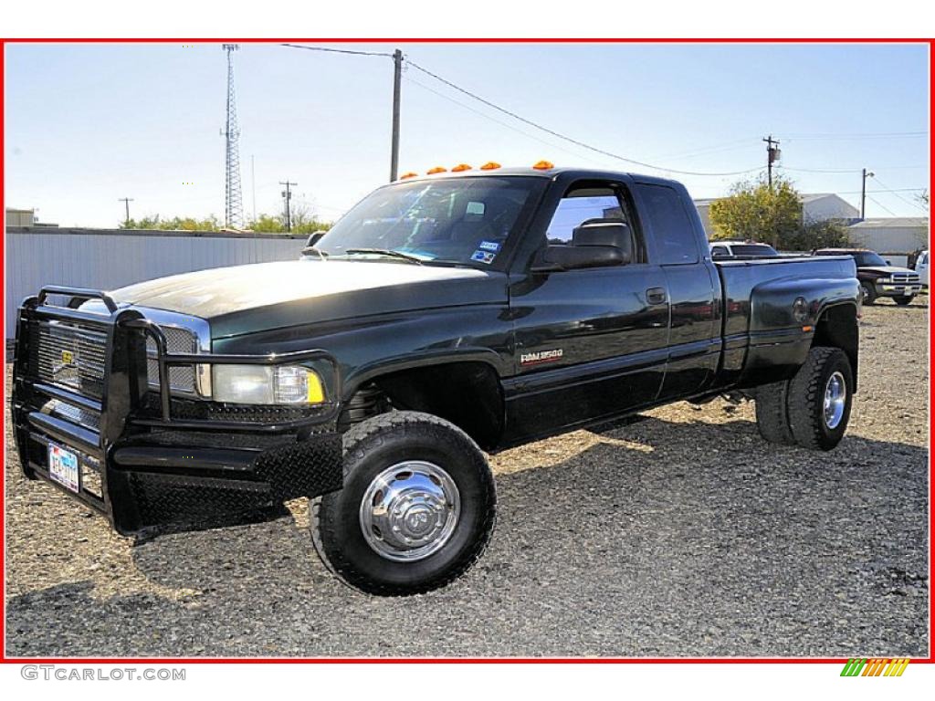 2001 Ram 3500 SLT Club Cab 4x4 Dually - Forest Green Pearl / Mist Gray photo #1