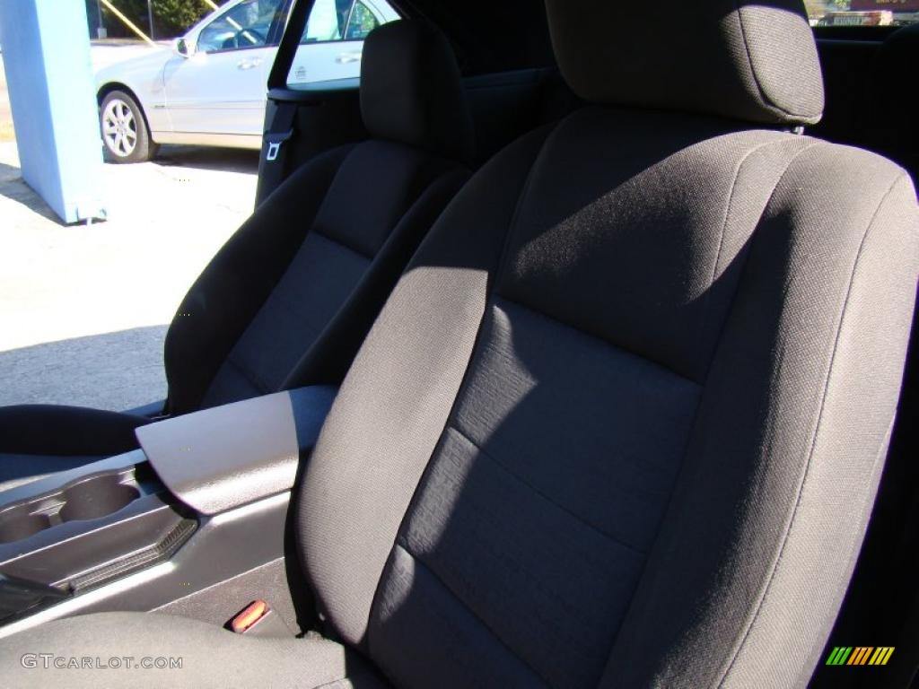 2005 Mustang V6 Deluxe Convertible - Mineral Grey Metallic / Dark Charcoal photo #10