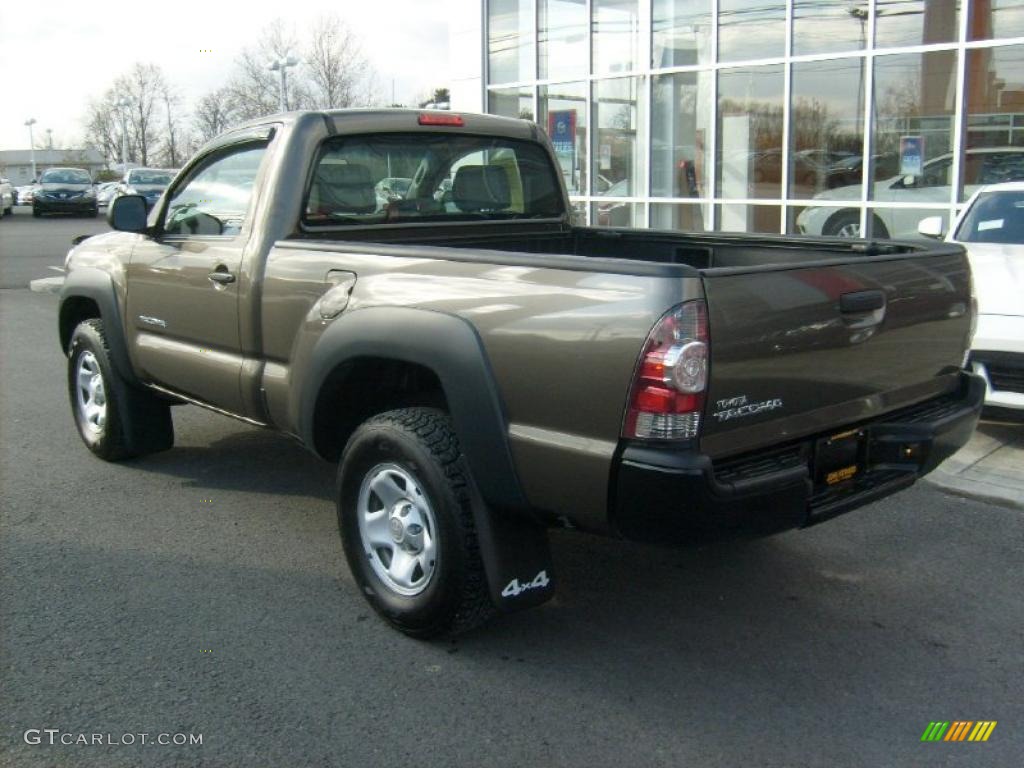 2009 Tacoma Regular Cab 4x4 - Pyrite Brown Mica / Graphite Gray photo #7