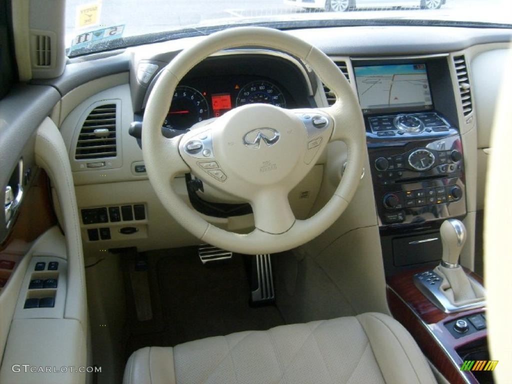 2010 Infiniti FX 35 AWD Wheat Dashboard Photo #40314316