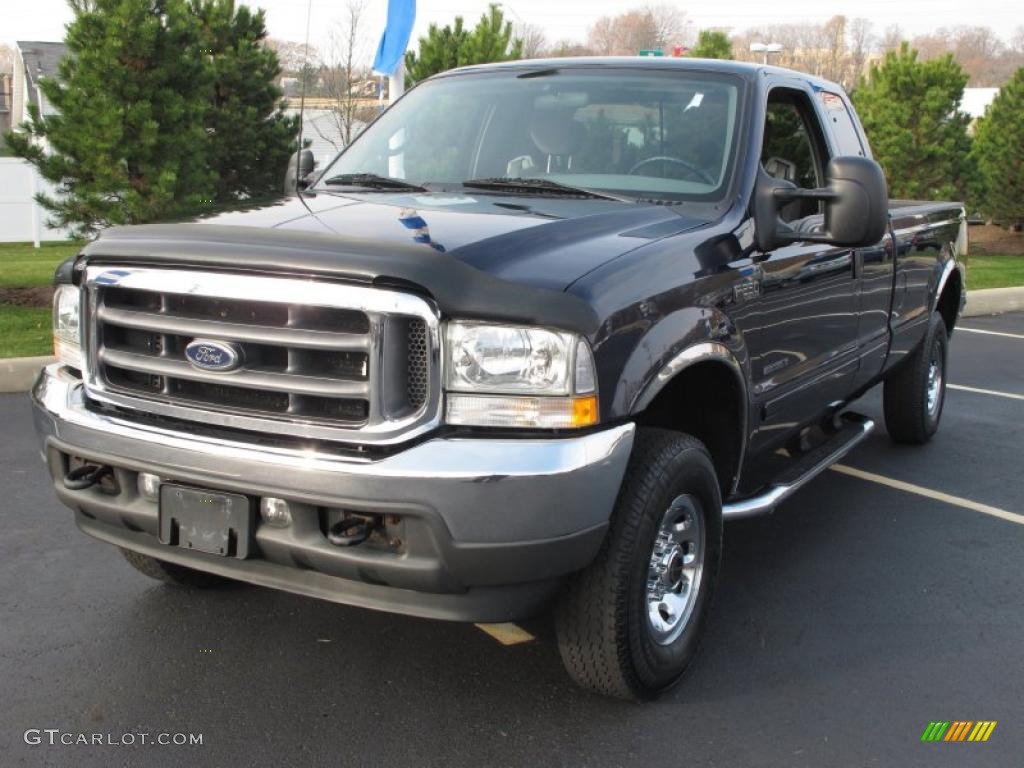 True Blue Metallic 2002 Ford F250 Super Duty XLT SuperCab 4x4 Exterior Photo #40315316