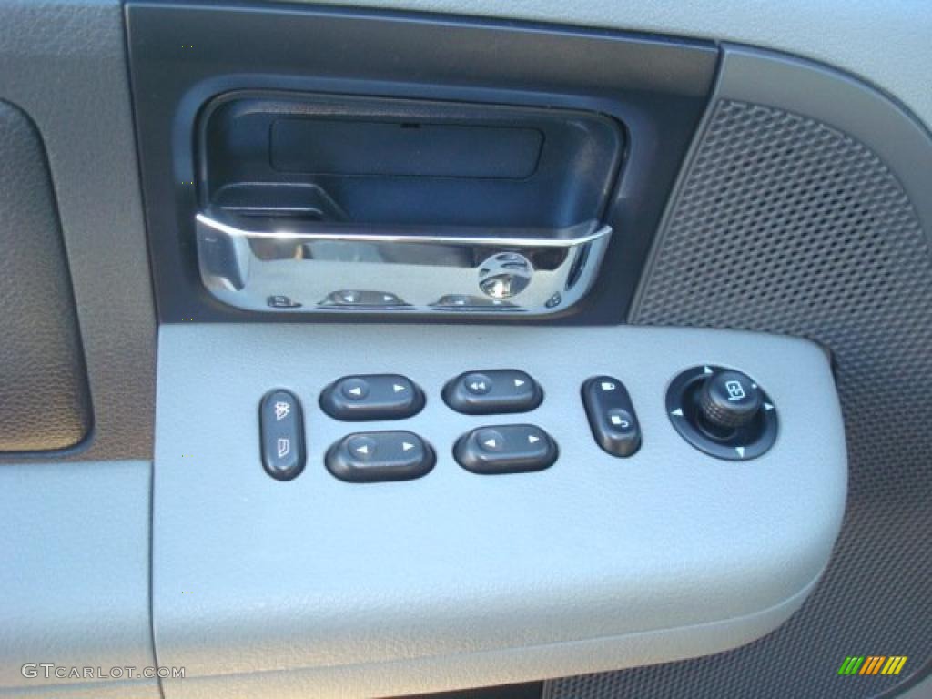 2004 Ford F150 XLT SuperCab Controls Photo #40318212