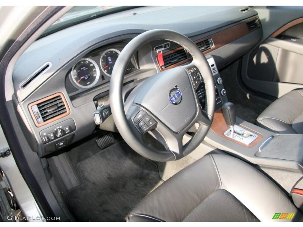 Off Black Interior 2010 Volvo XC70 3.2 AWD Photo #40318636