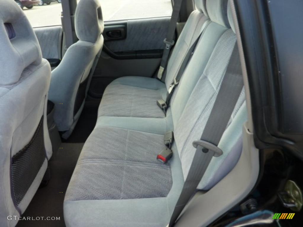 Gray Interior 2001 Subaru Forester 2.5 S Photo #40320608