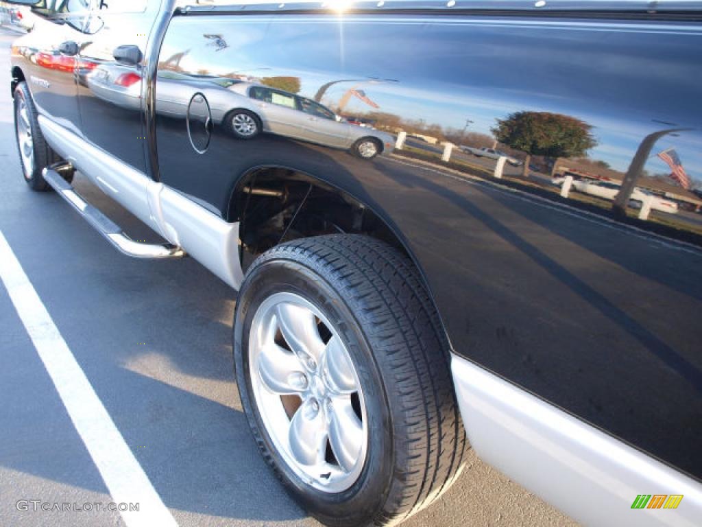 2004 Ram 1500 SLT Quad Cab - Black / Dark Slate Gray photo #4