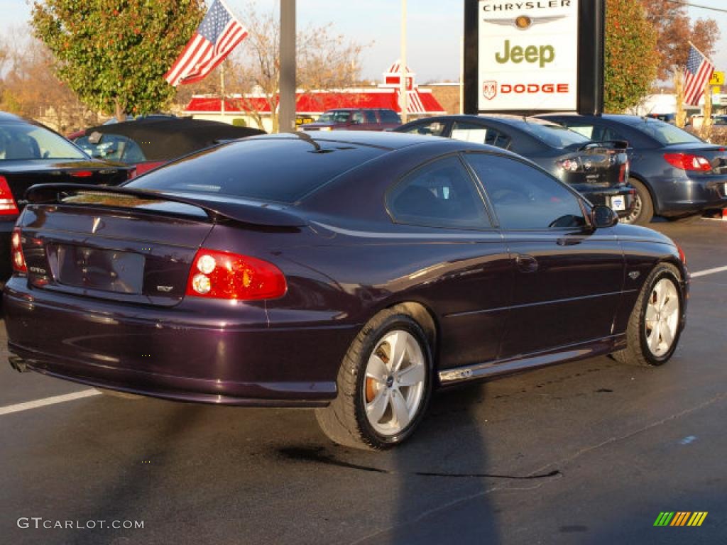 2004 GTO Coupe - Cosmos Purple Metallic / Dark Purple photo #3