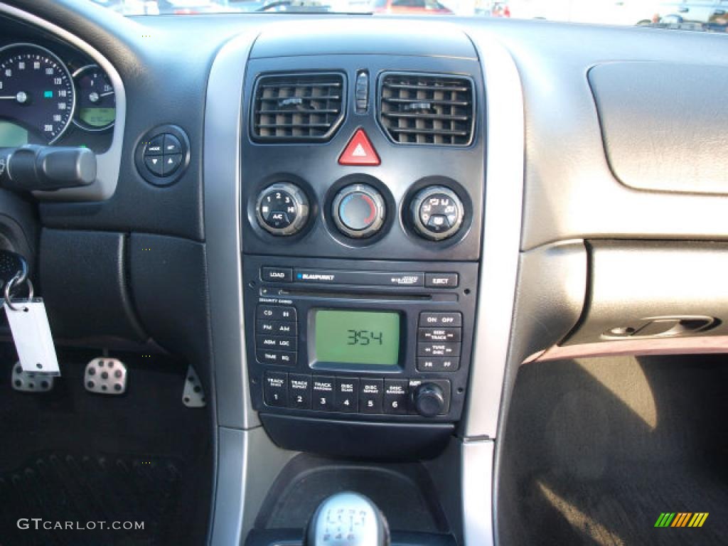 2004 Pontiac GTO Coupe Controls Photo #40322136