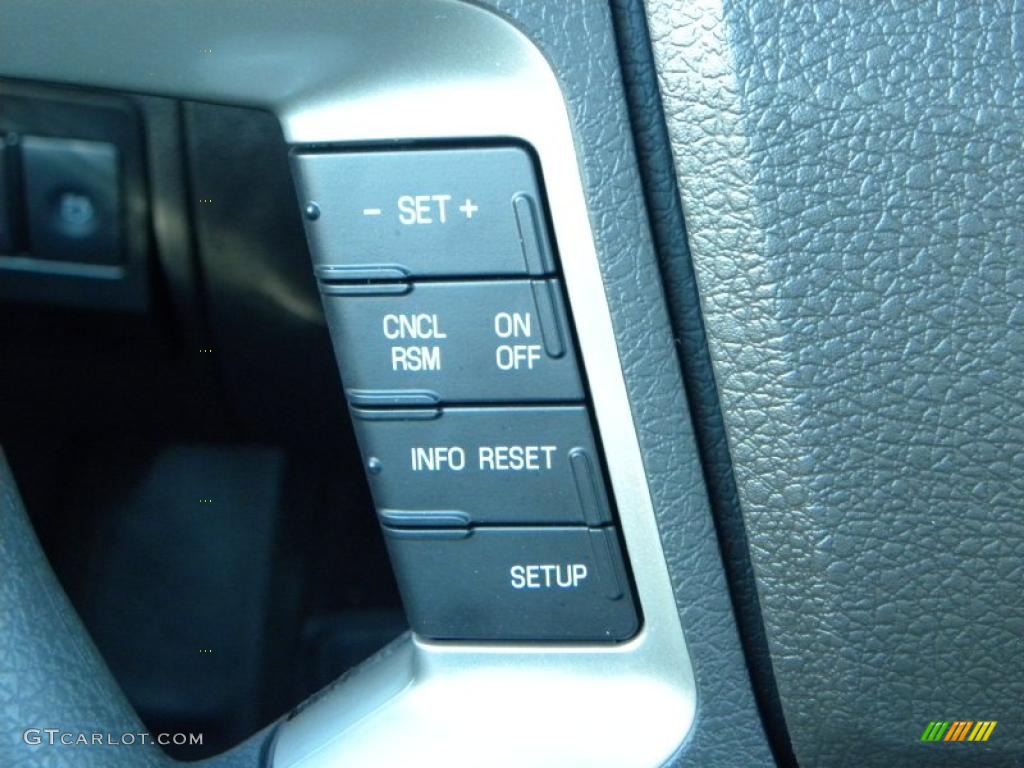 2011 Ford Fusion SE V6 Controls Photo #40324124