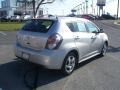 2010 Liquid Platinum Metallic Pontiac Vibe 1.8L  photo #5