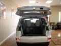 2011 Diamond White Pearl Mitsubishi Outlander SE  photo #26