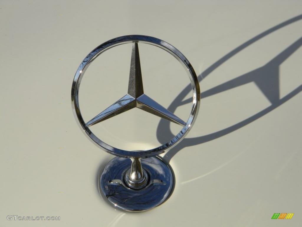 2008 Mercedes-Benz C 300 4Matic Sport Marks and Logos Photo #40332270