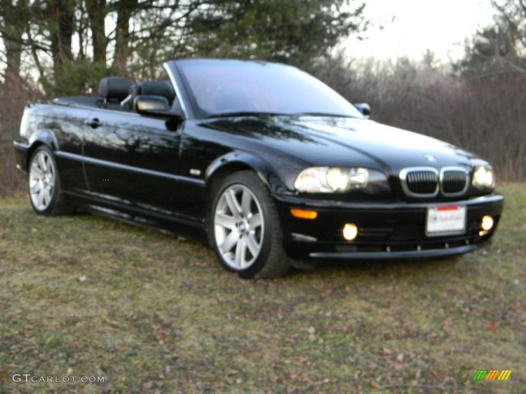 2002 3 Series 325i Convertible - Jet Black / Black photo #36