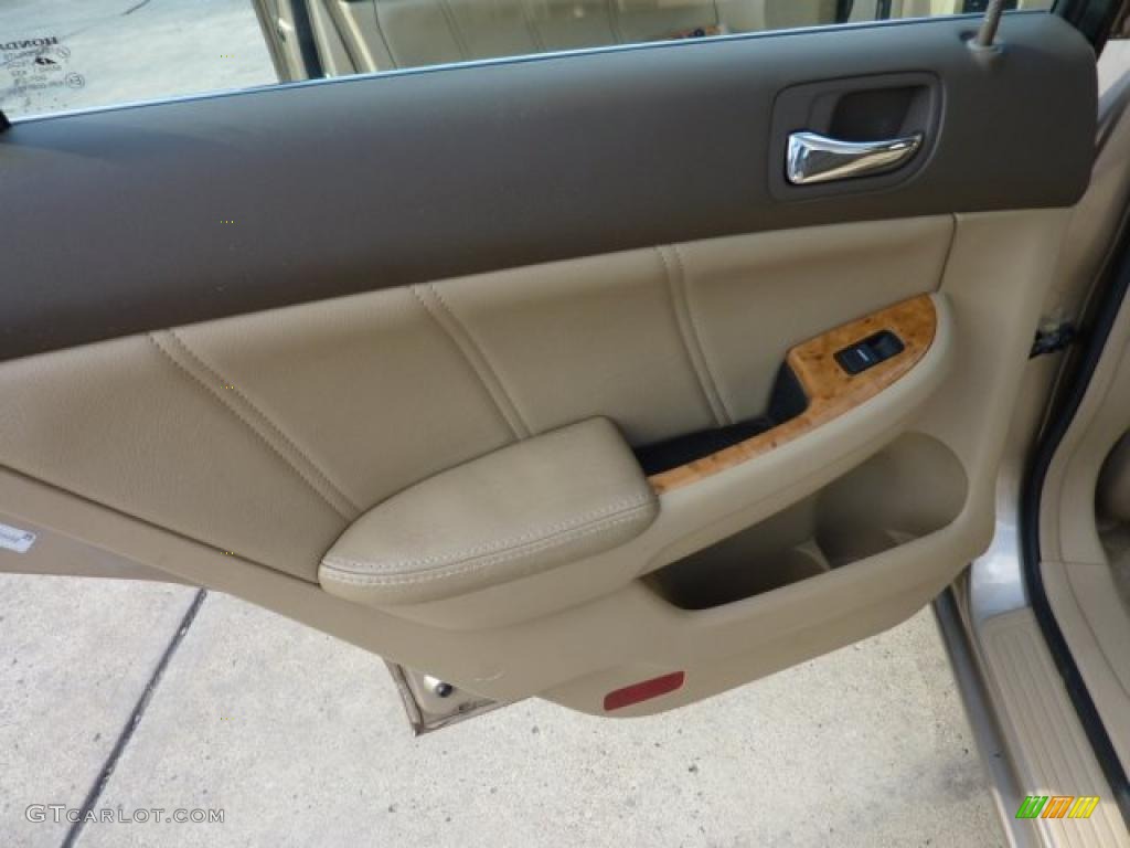 2005 Accord EX-L Sedan - Desert Mist Metallic / Ivory photo #15