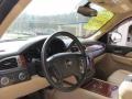 Ebony/Light Cashmere Interior Photo for 2007 Chevrolet Avalanche #40336982