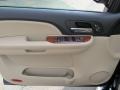 Ebony/Light Cashmere Door Panel Photo for 2007 Chevrolet Avalanche #40337050