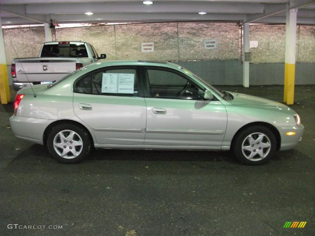 2004 Elantra GLS Sedan - Sea Shell Green / Gray photo #4