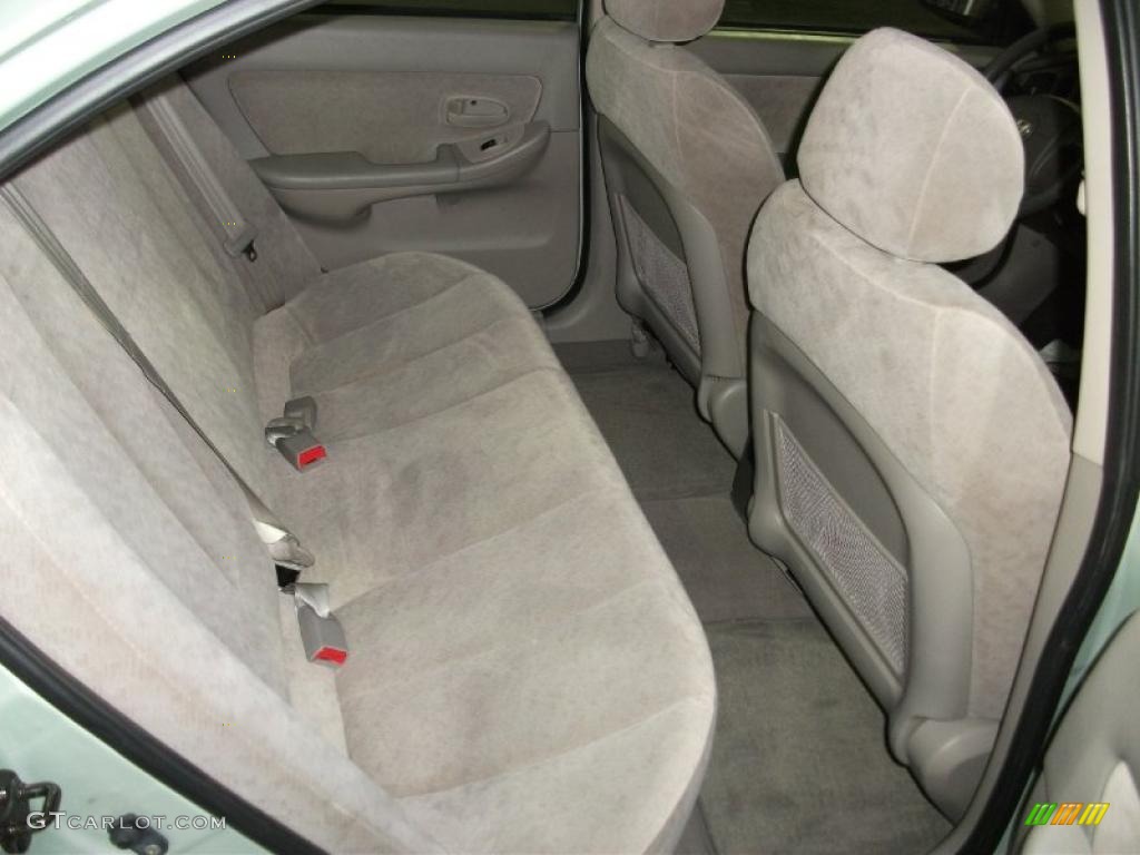 2004 Elantra GLS Sedan - Sea Shell Green / Gray photo #15