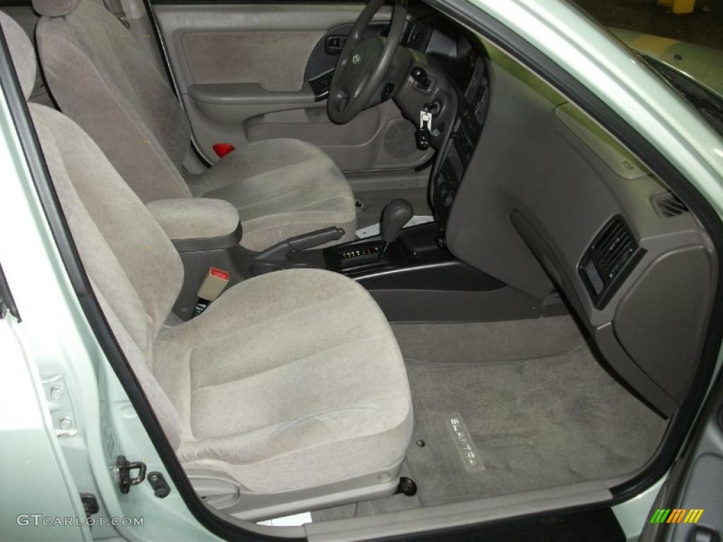 2004 Elantra GLS Sedan - Sea Shell Green / Gray photo #16