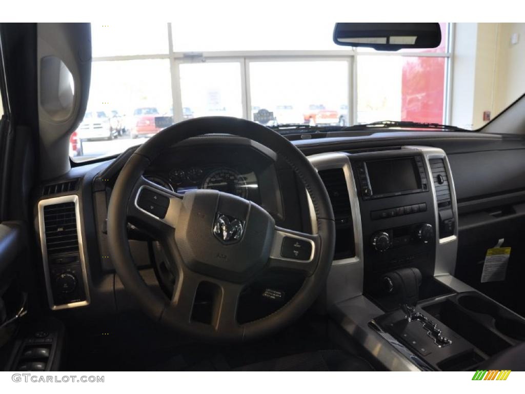 2011 Ram 1500 Sport Quad Cab - Bright Silver Metallic / Dark Slate Gray photo #20