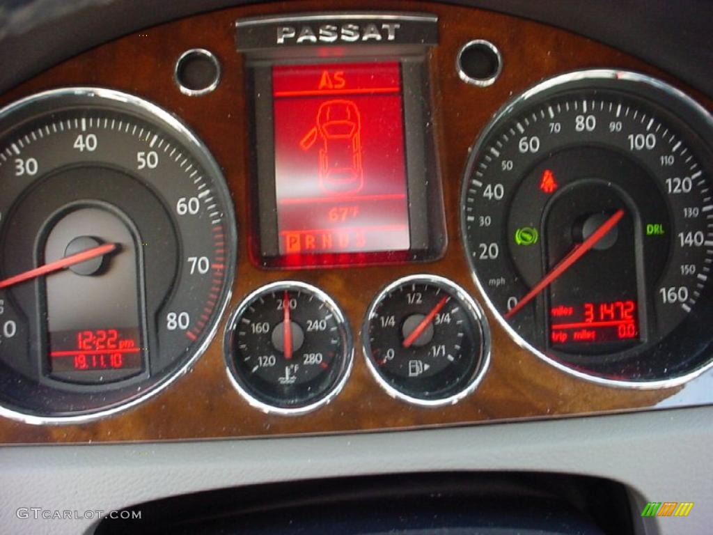 2007 Volkswagen Passat 2.0T Sedan Gauges Photo #40340711