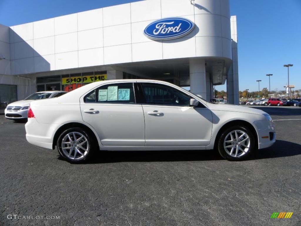 2011 Fusion SEL V6 - White Suede / Medium Light Stone photo #2