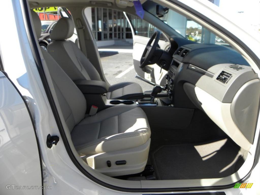 2011 Fusion SEL V6 - White Suede / Medium Light Stone photo #12