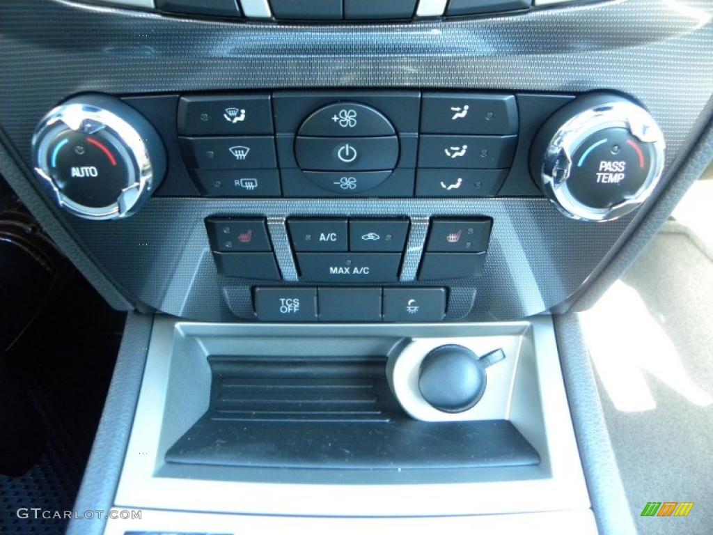 2011 Fusion SEL V6 - White Suede / Medium Light Stone photo #21