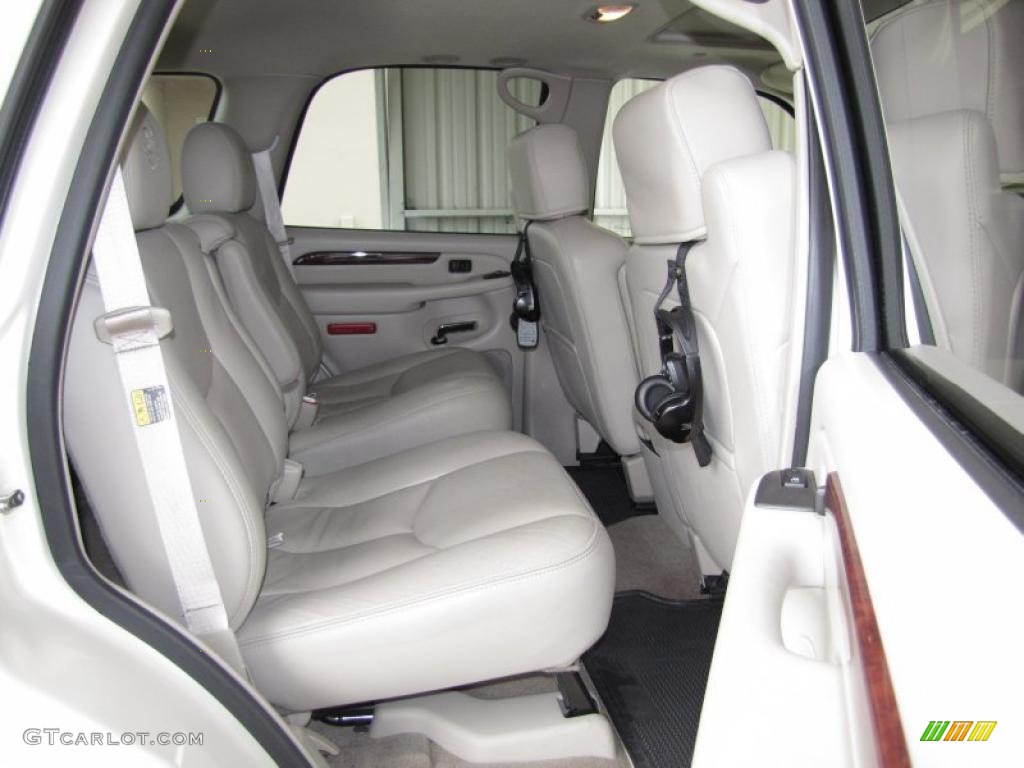 2006 Escalade AWD - White Diamond / Shale photo #10