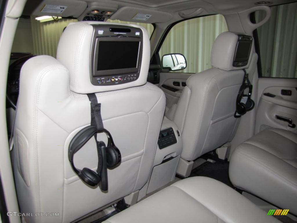 2006 Escalade AWD - White Diamond / Shale photo #18