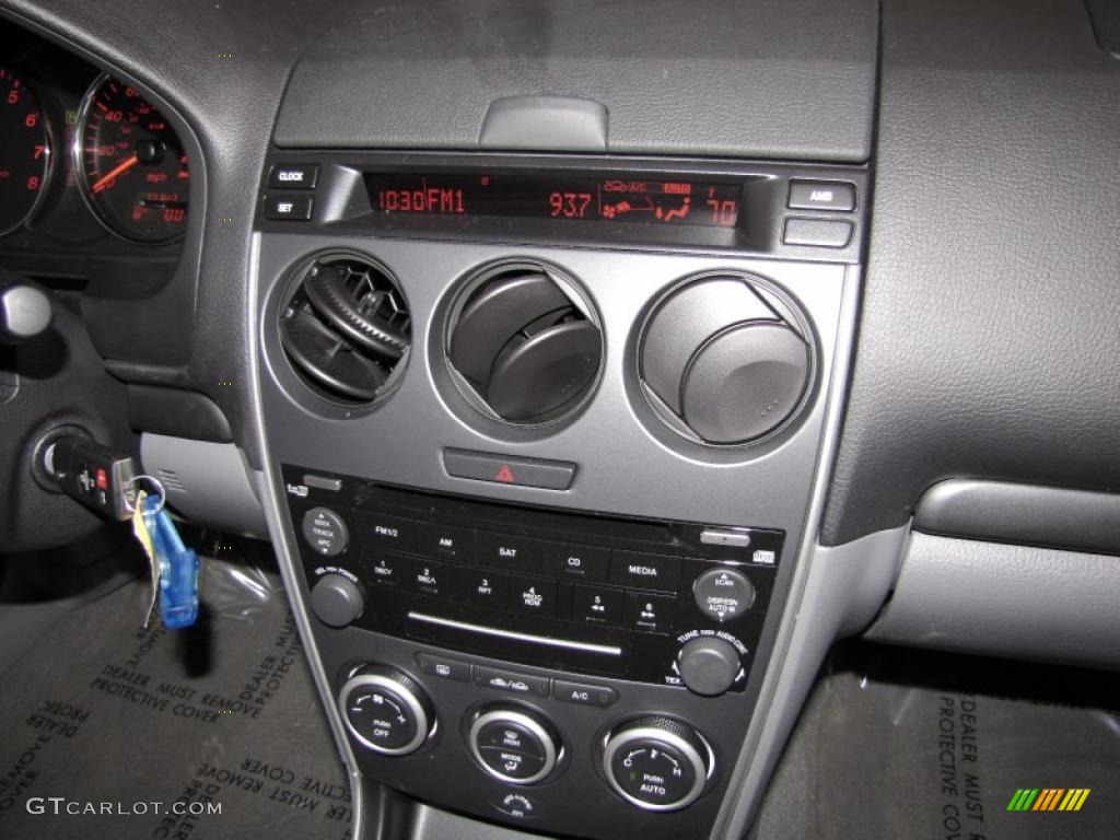 2008 Mazda MAZDA6 i Grand Touring Sedan Controls Photo #40346622