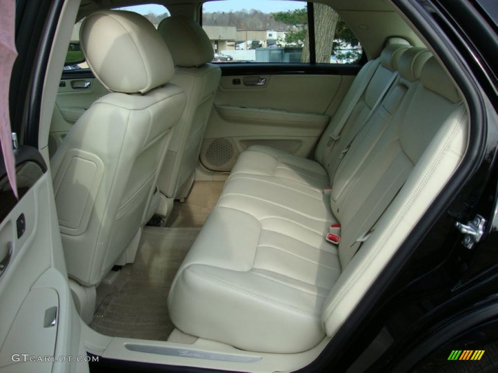 Light Linen/Cocoa Interior 2009 Cadillac DTS Luxury Photo #40346882
