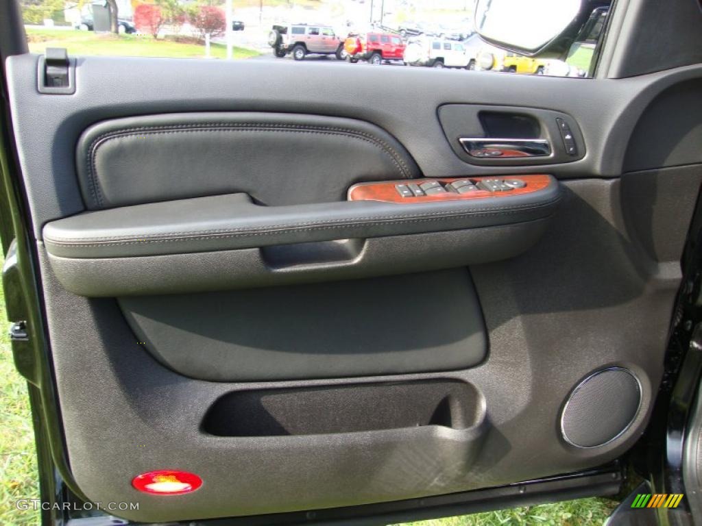 2008 Cadillac Escalade AWD Ebony Door Panel Photo #40347342